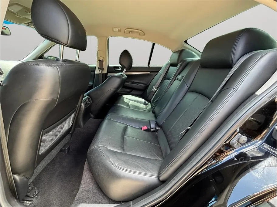 Infiniti Q40 photo 24