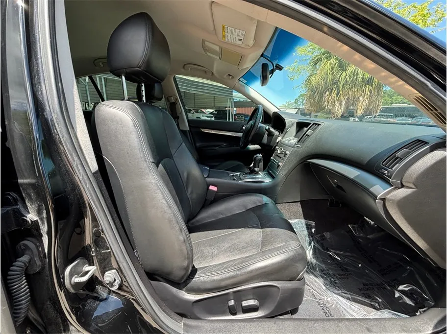 Infiniti Q40 photo 29