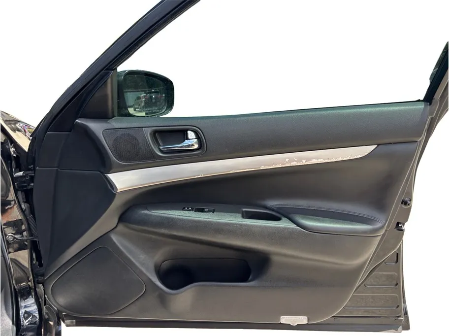 Infiniti Q40 photo 31