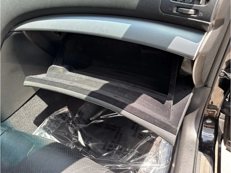 Infiniti Q40 photo 32