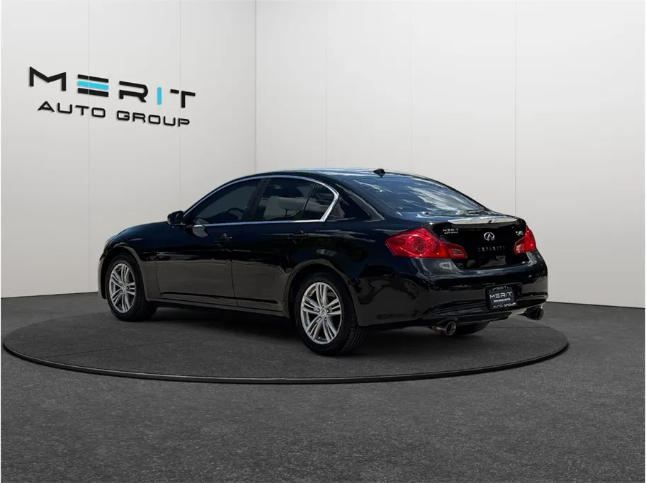 Infiniti Q40 photo 7