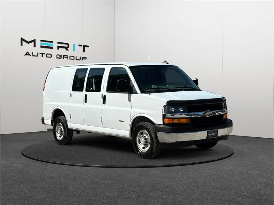White 2017 Chevrolet Express 2500 Cargo Van 3D for sale in Jacksonville, FL