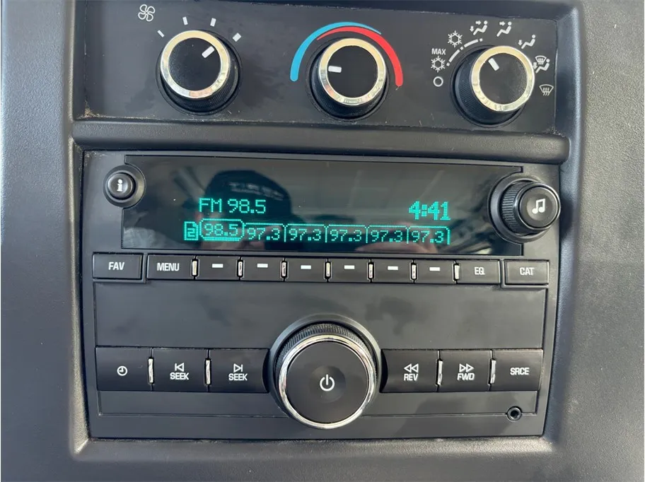 Chevrolet Express photo 22