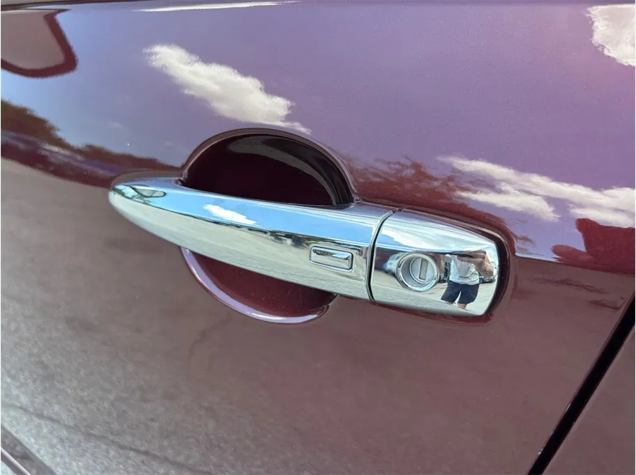 Nissan Altima photo 17