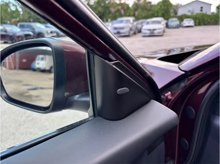 Nissan Altima photo 18