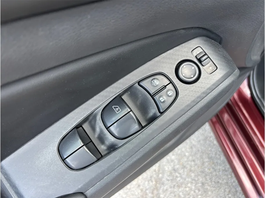 Nissan Altima photo 22