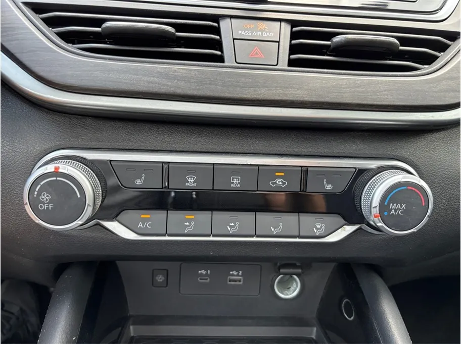Nissan Altima photo 31