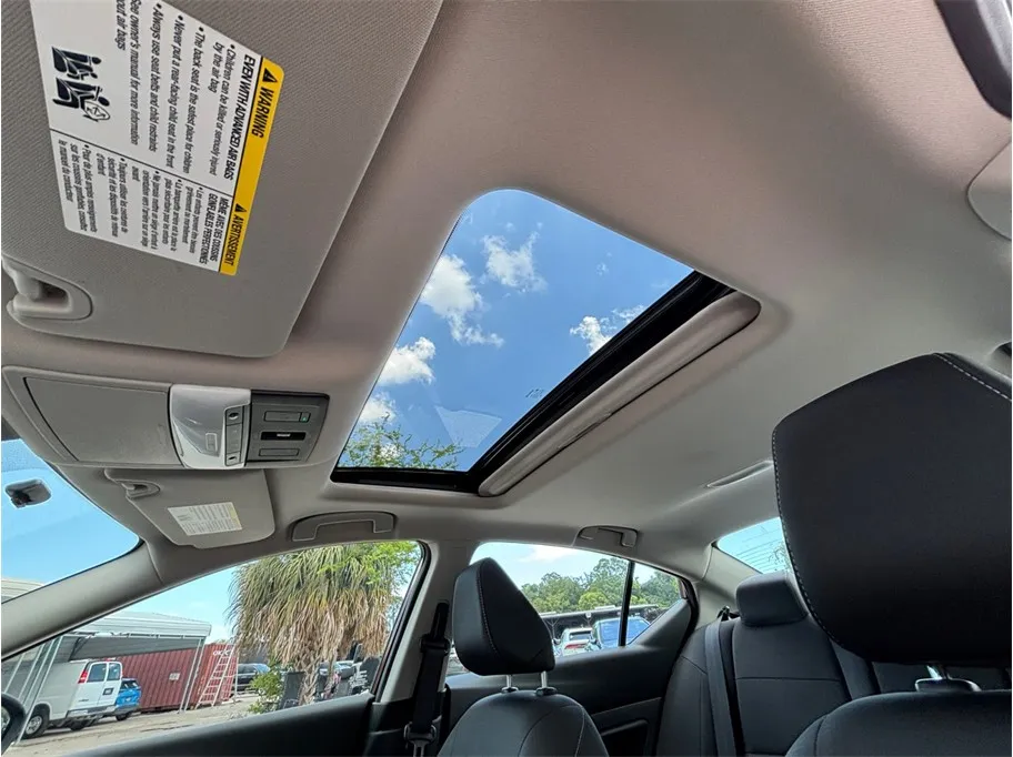 Nissan Altima photo 35