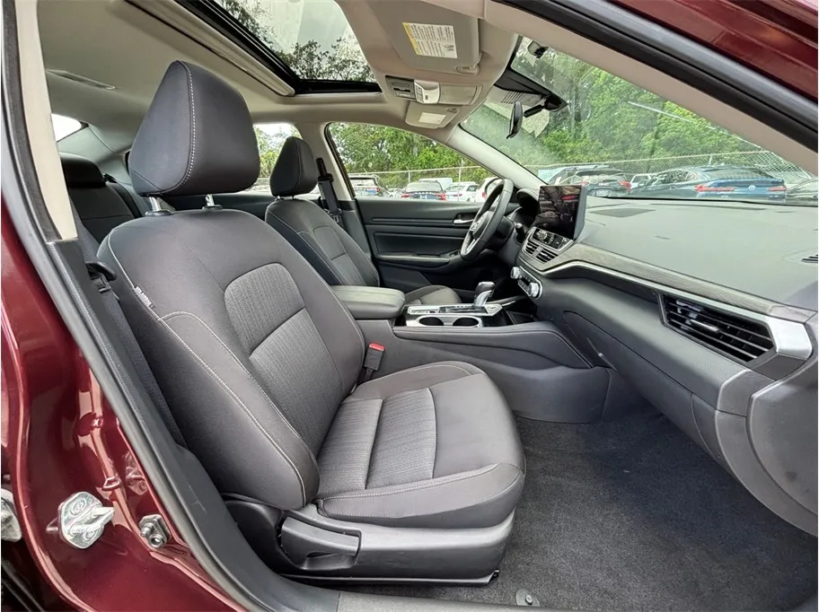 Nissan Altima photo 41
