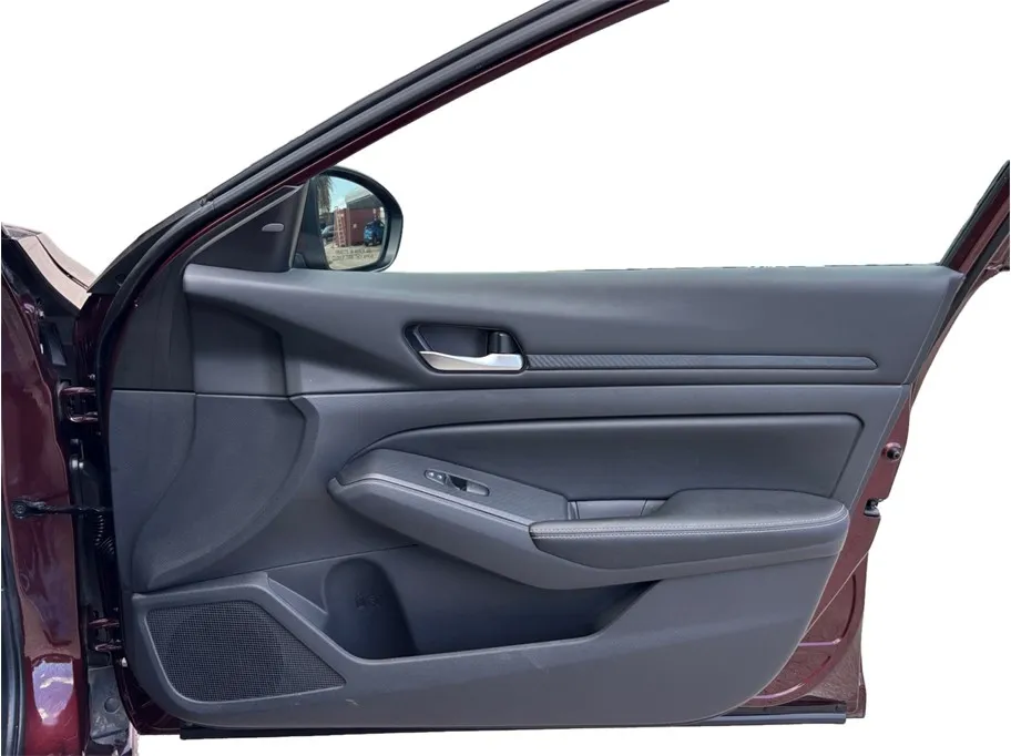 Nissan Altima photo 42