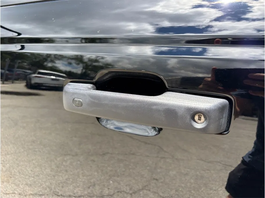 Ford Bronco photo 19