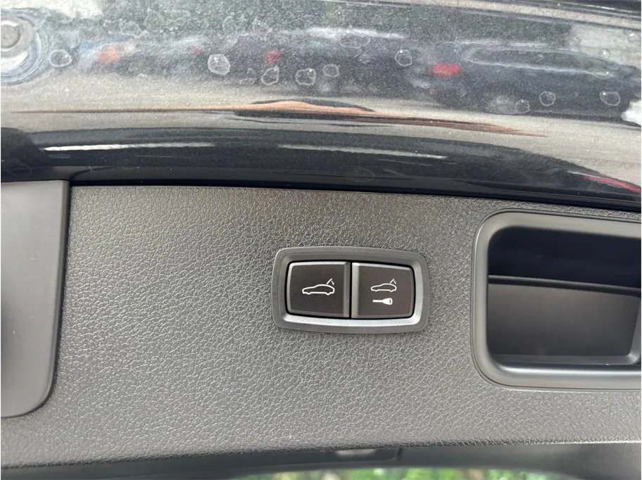 Porsche Macan photo 52