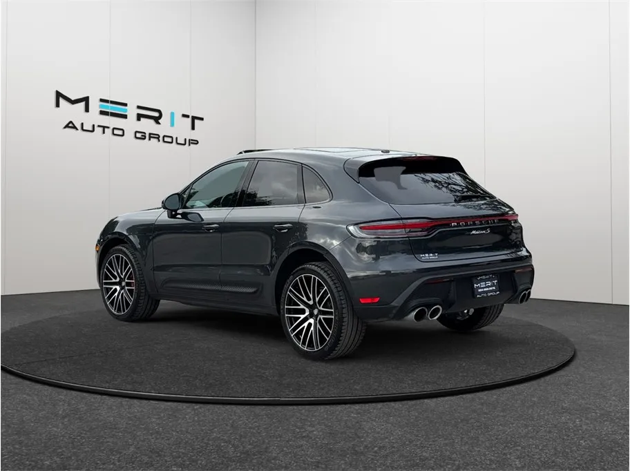 Porsche Macan photo 7
