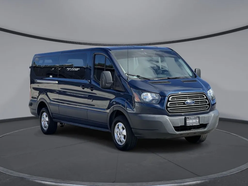 Used 2017 Ford Transit Cargo 150 for sale in Jacksonville, FL at