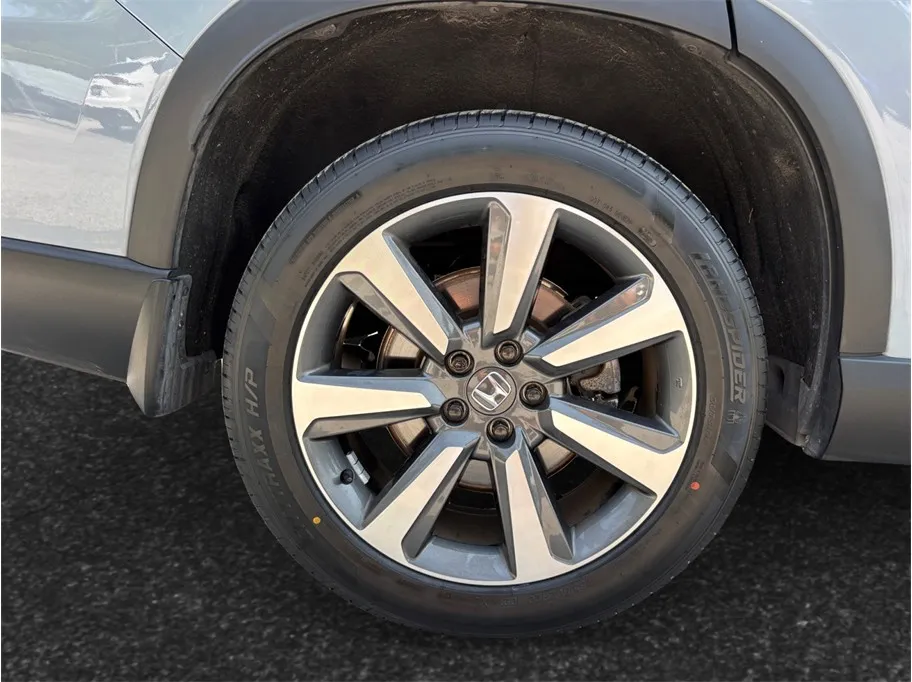 Honda Pilot photo 16