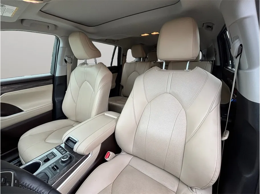 Toyota Highlander photo 20