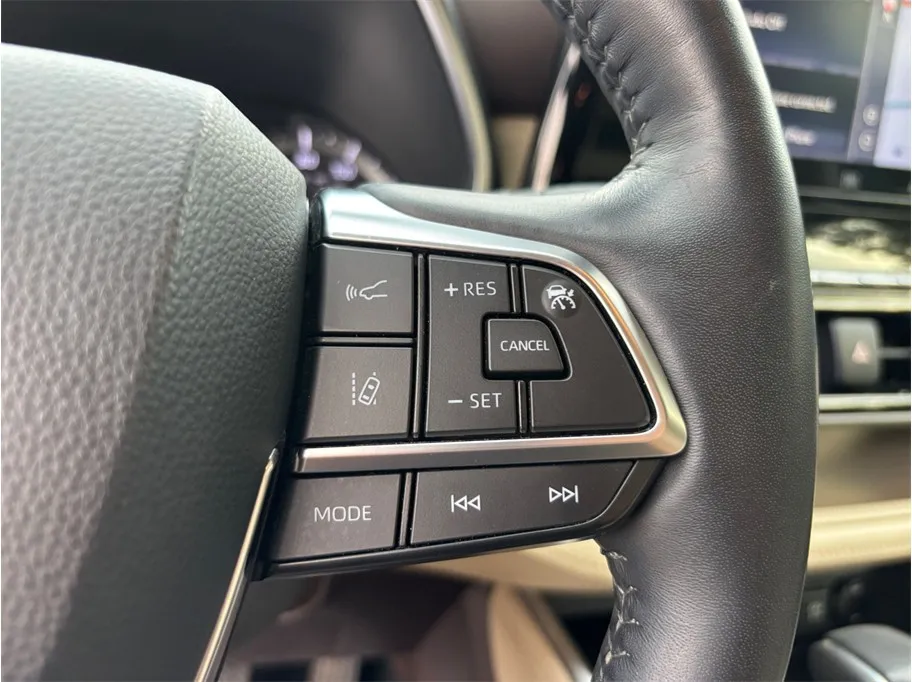 Toyota Highlander photo 29