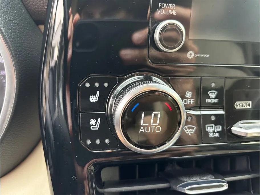 Toyota Highlander photo 34