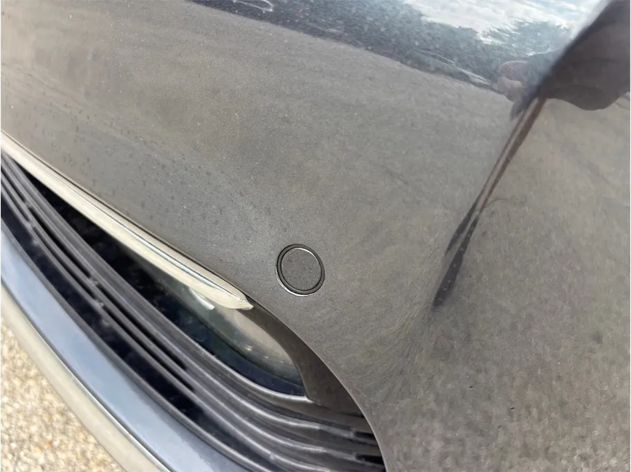 BMW 7 Series photo 12