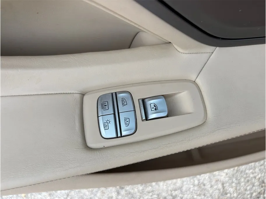 BMW 7 Series photo 44