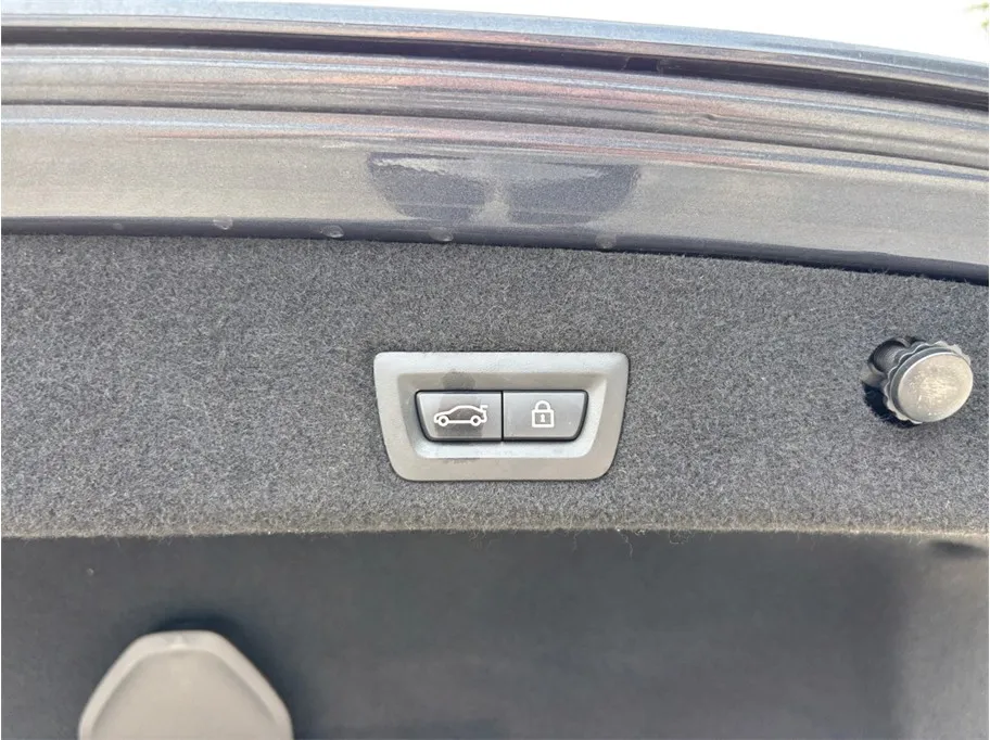 BMW 7 Series photo 53