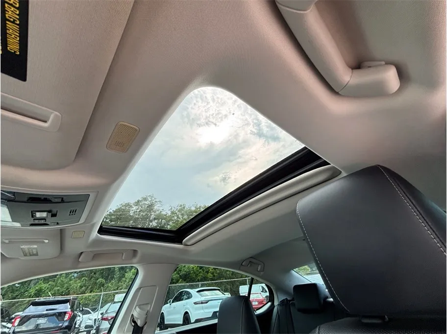 Lexus ES photo 37