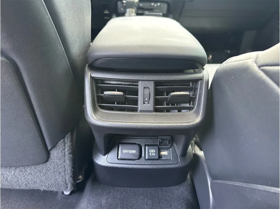 Lexus ES photo 40