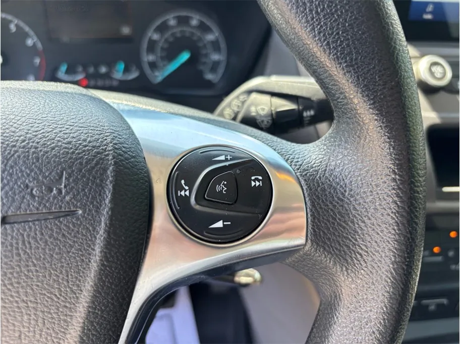 Ford Transit Connect photo 23