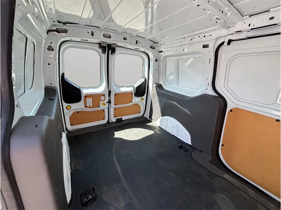 Ford Transit Connect photo 31