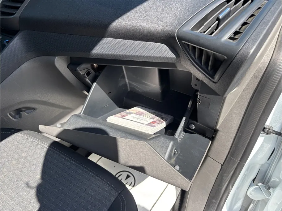 Ford Transit Connect photo 35