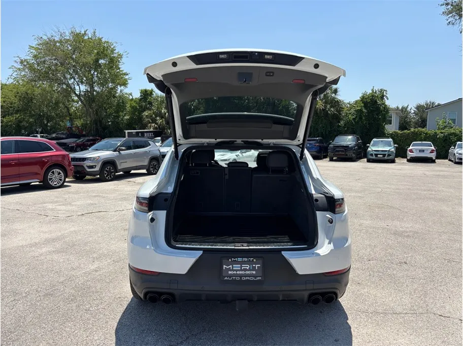 Porsche Cayenne photo 47