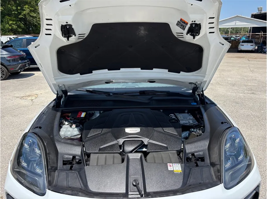 Porsche Cayenne photo 49