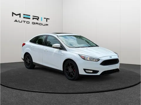 White 2016 Ford Focus SE Sedan 4D for sale in Jacksonville, FL