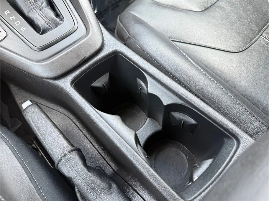 Ford Focus photo 29