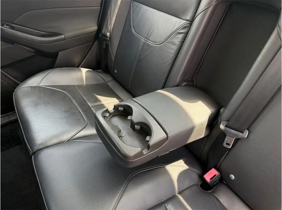 Ford Focus photo 35
