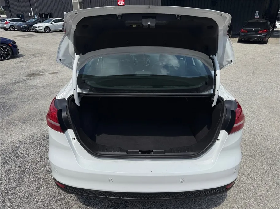 Ford Focus photo 40