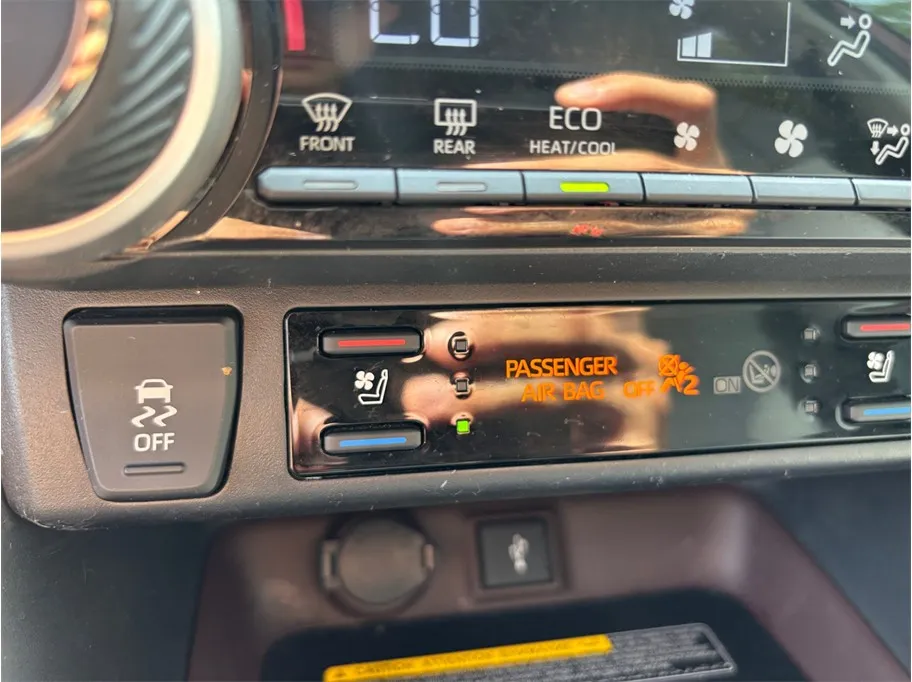 Toyota RAV4 photo 35