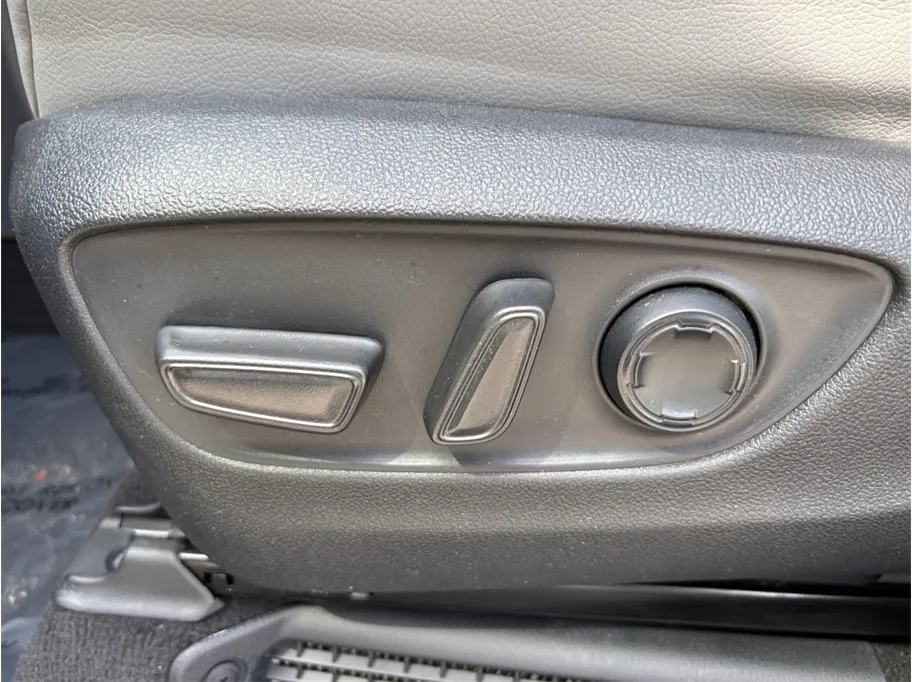 Toyota Sienna photo 20