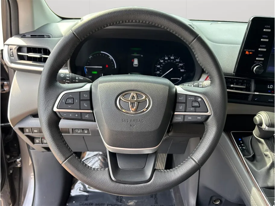 Toyota Sienna photo 24