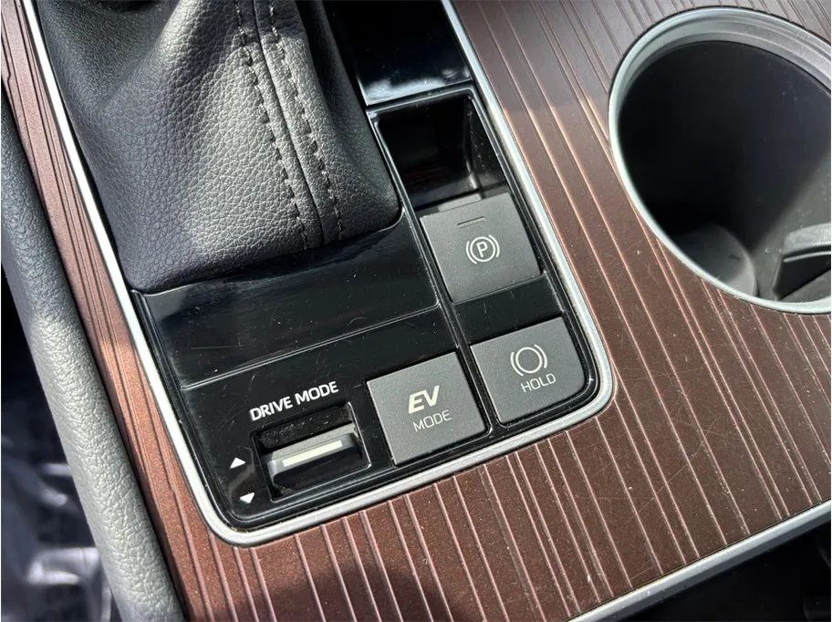 Toyota Sienna photo 32