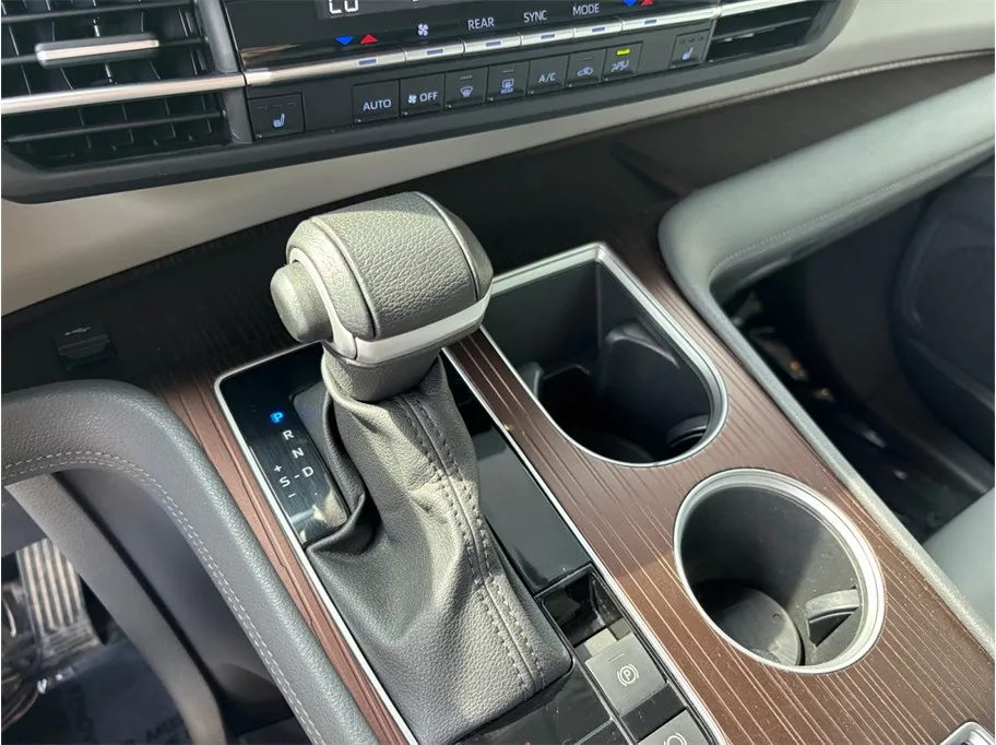 Toyota Sienna photo 33