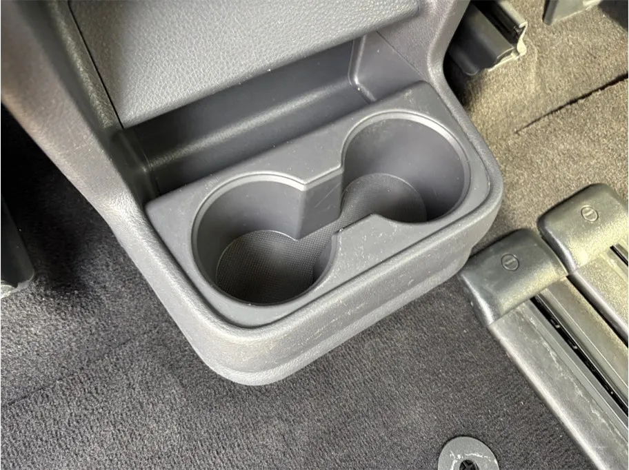 Toyota Sienna photo 38