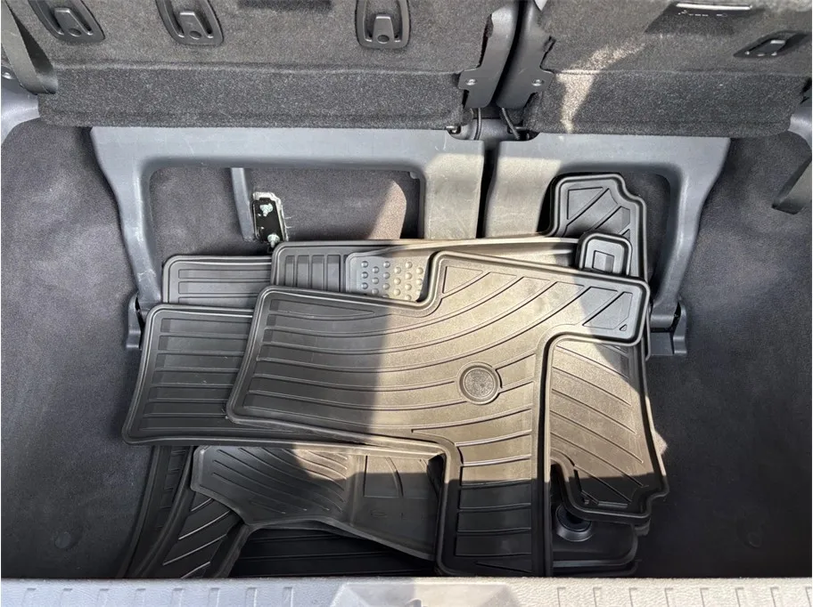 Toyota Sienna photo 47