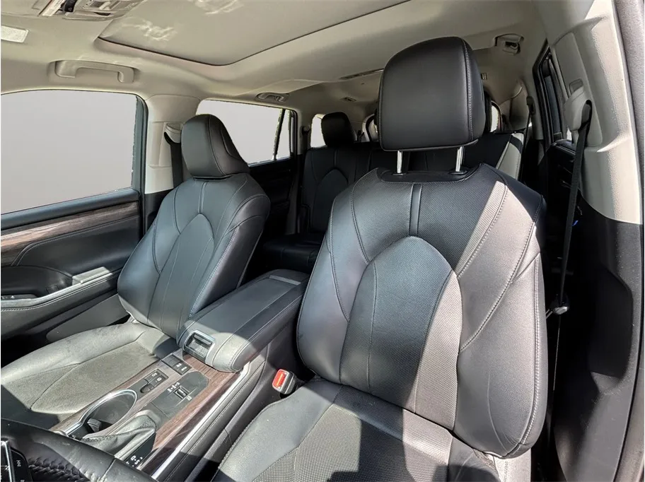 Toyota Highlander photo 19