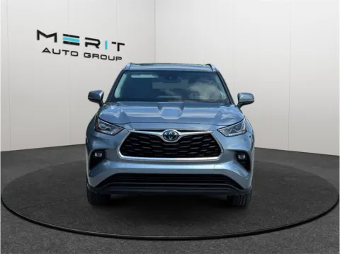 Another view of 2021 Toyota Highlander Hybrid Limited Sport Utility 4D for sale in Jacksonville, FL at Merit Auto Group Atlantic