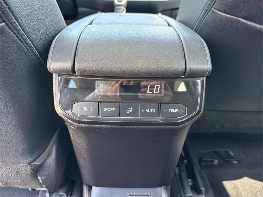 Toyota Highlander photo 42