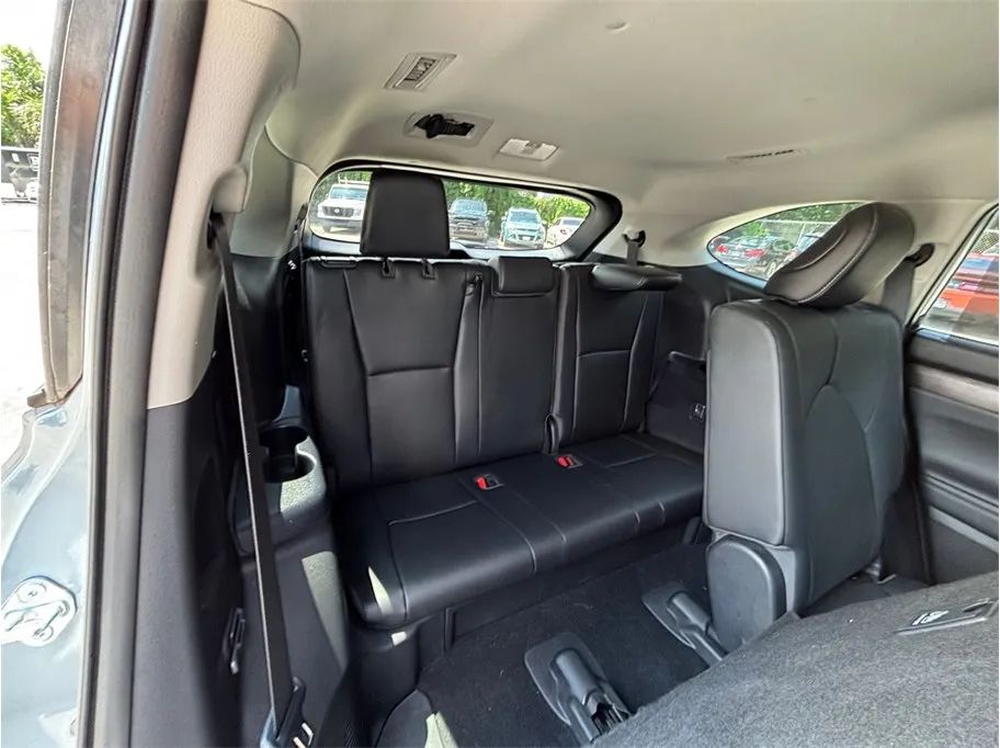 Toyota Highlander photo 45