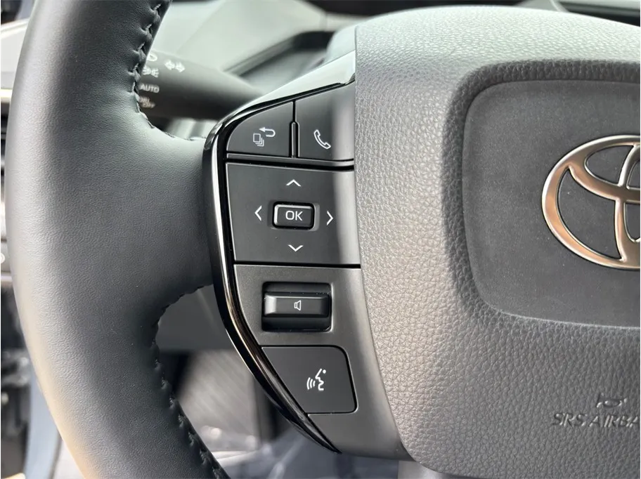 Toyota Prius photo 25