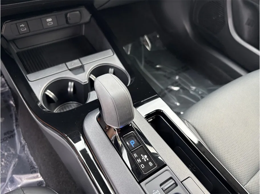 Toyota Prius photo 35
