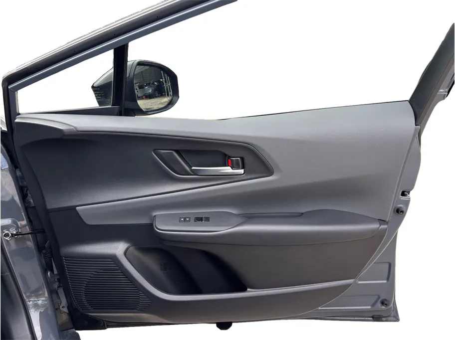Toyota Prius photo 42